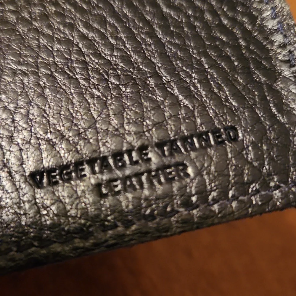 Secrid Black Leather Wallet - Picture 8 of 9